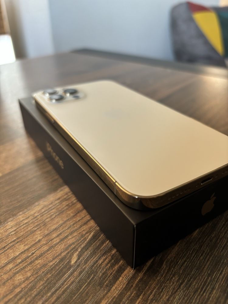 Iphone 12 pro max Używany