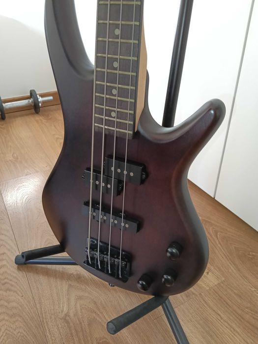 Baixo Ibanez GIO miKro Series - Escala Curta - Impecável