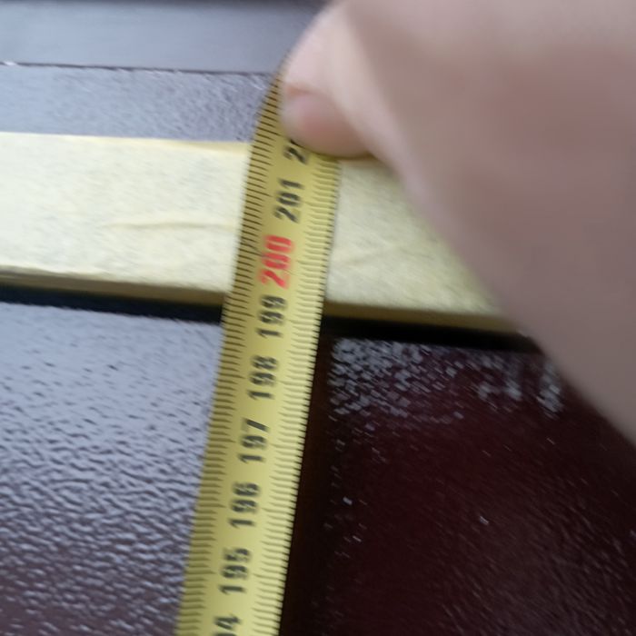 Продам двері вхідні металеві