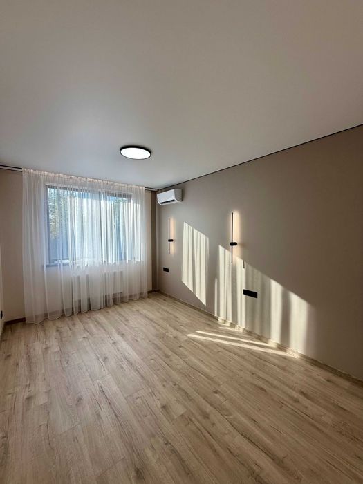 Продаж таунхаусу 125м2 закрите містечко біля озера Святище Осокорки