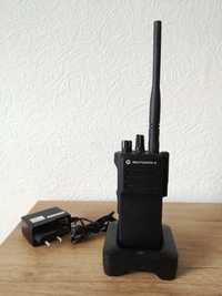 Motorola DP4400e VHF