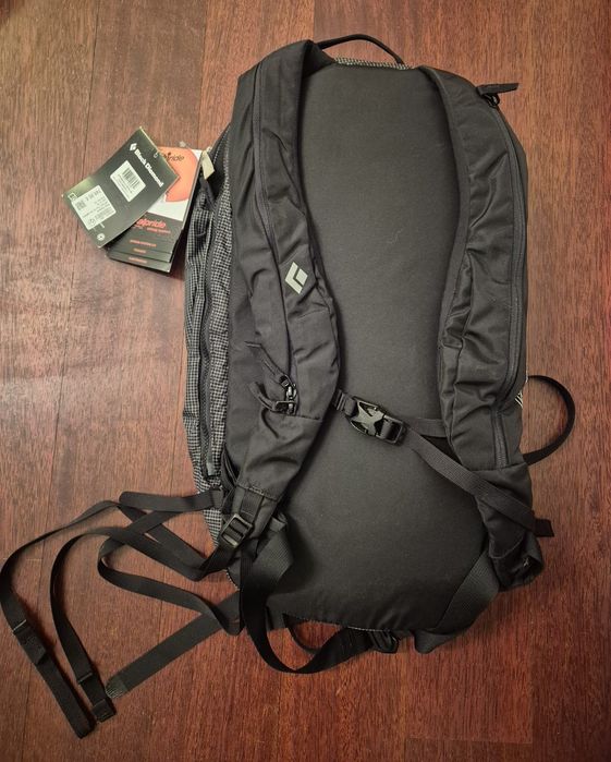 Nowy plecak lawinowy Black Diamond JetForce Tour UL 26l