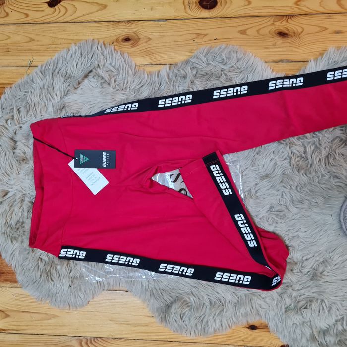 Guess legginsy logowane z lampasem czerwone nowe z metką XS leginsy id