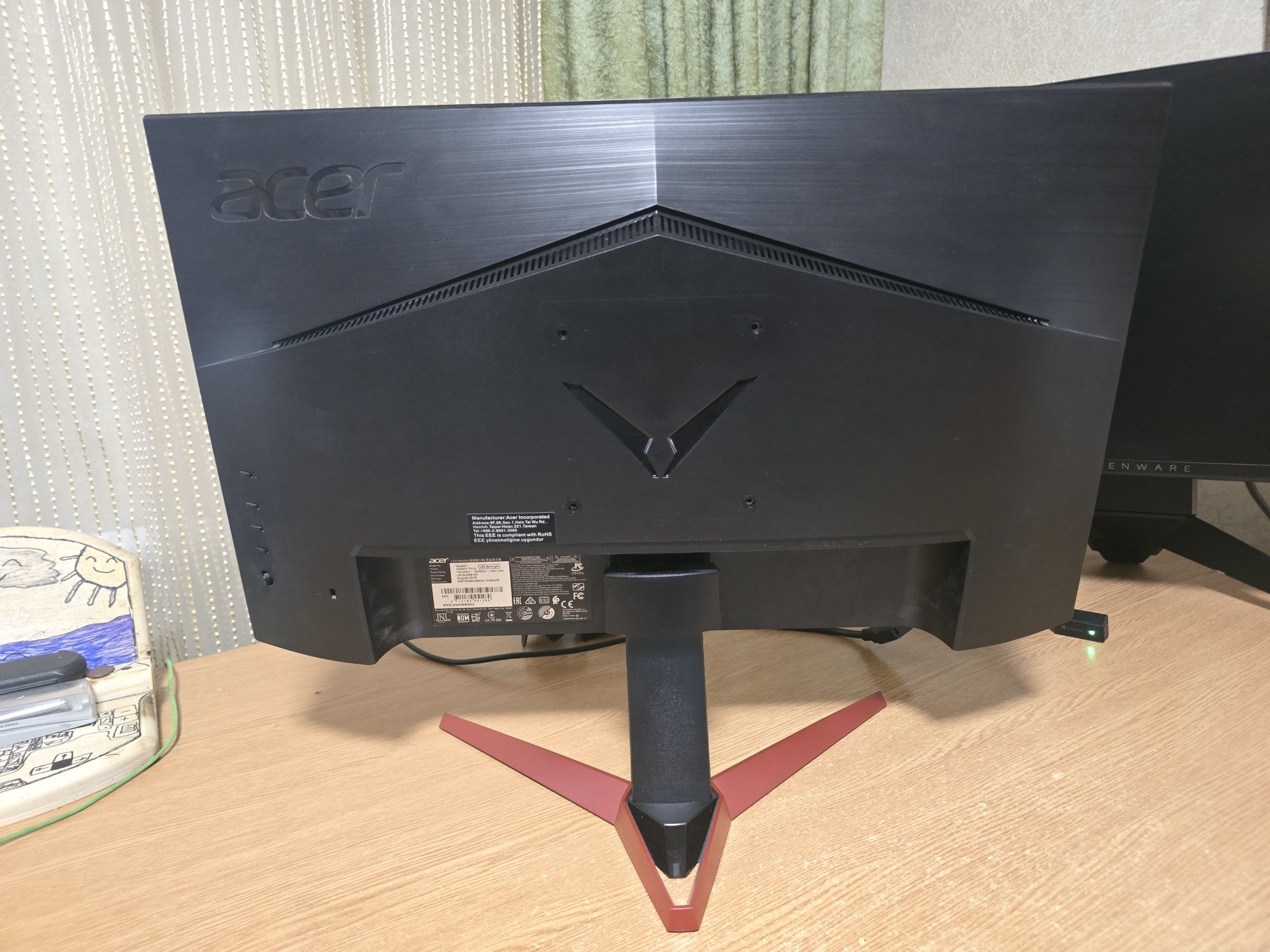 Монітор 23.8" Acer Nitro VG240YPbiip
