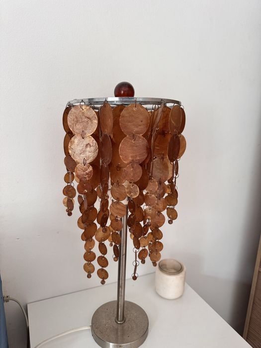 Candeeiros tecto e mesa