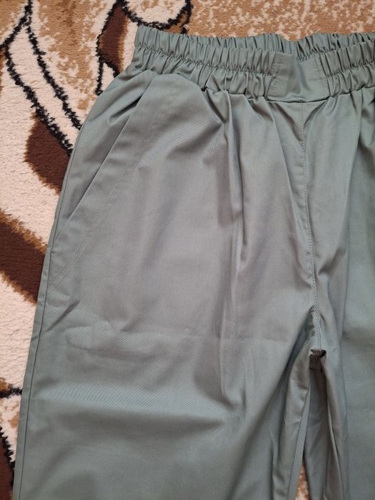 Новий медичний костюм 48й розмір