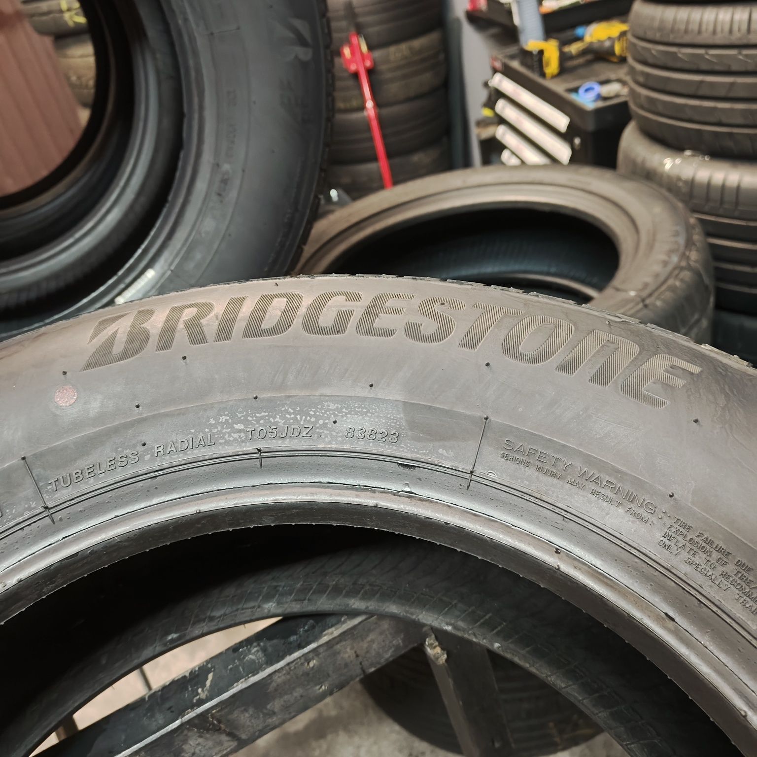 215/65/16 Sprzedam komplet opon letnich Bridgestone