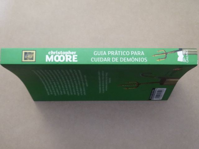 Guia Prático Para Cuidar de Demónios de Christopher W. Moore