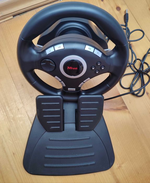 ігрове кермо Trust GXT 27 Vibration Feedback Steering Wheel.