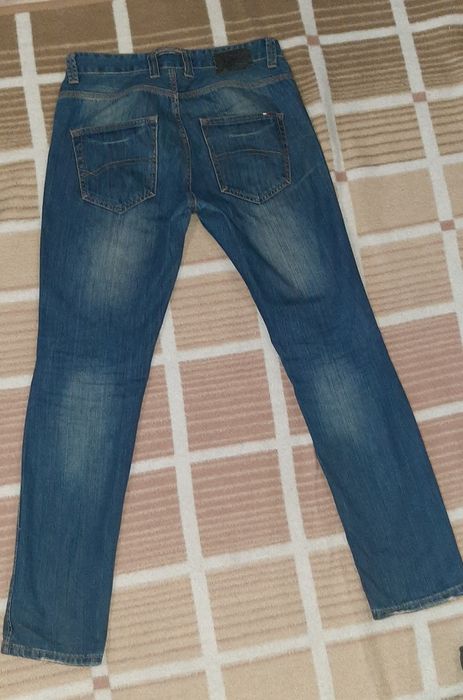 Джинсы Tommy hilfiger и Colin's по одной цене!