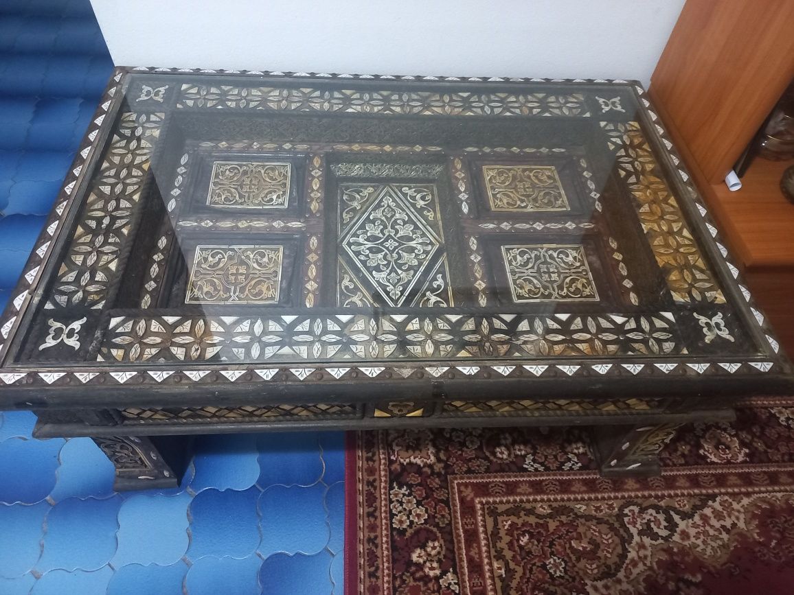 Mesa estilo árabe