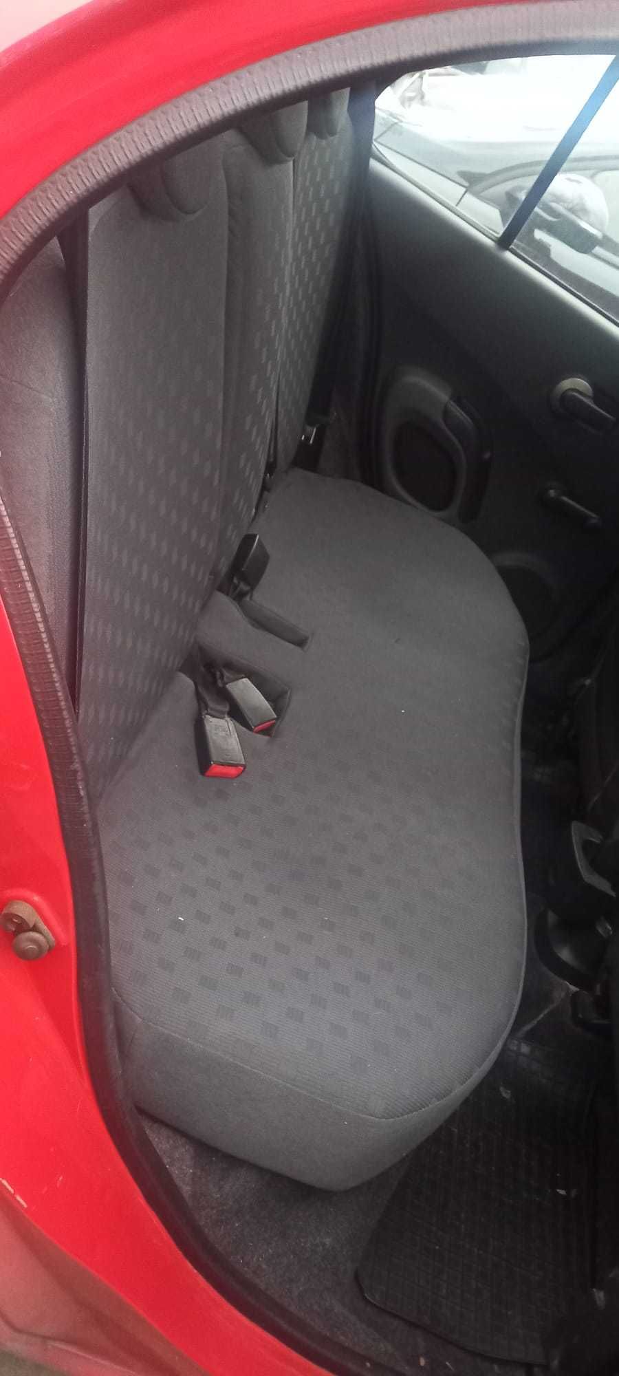 Nissan Micra 2004 rok 1.3 benz 5 drzwi ,maska ,zderzak ,fotele ,Z10 G