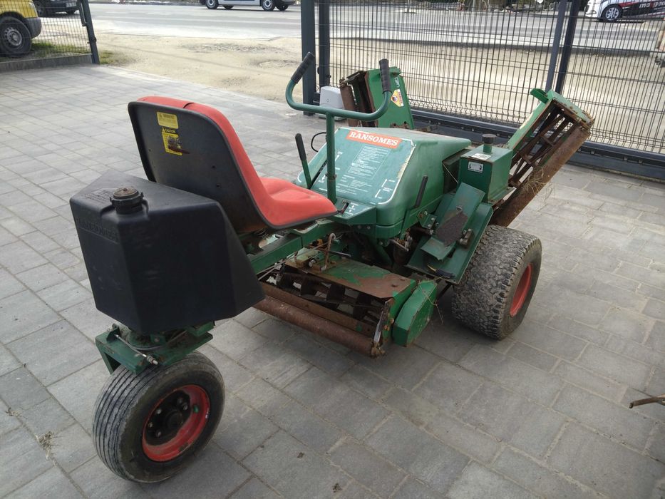 Kosiarka wrzecionowa RANSOMES Triple 18