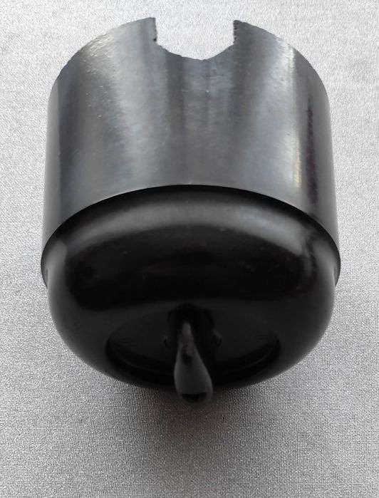 Wyłącznik bakelitowy natynkowy PRL