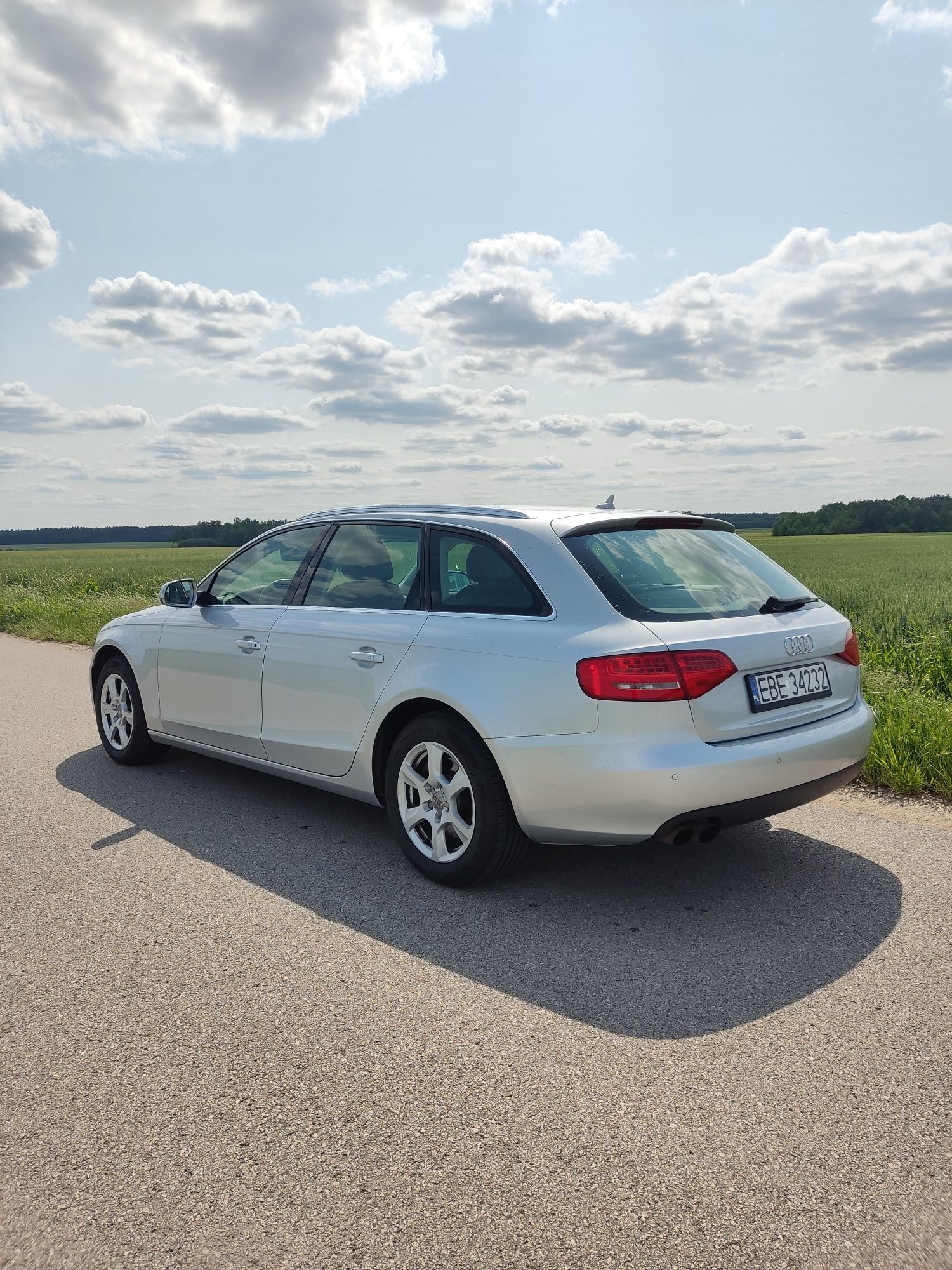 Audi a4b8 QUATTRO 2011r, 1.8 tfsi