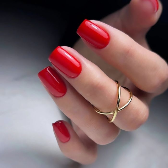 Наращивание ногтей, маникюр, педикюр, гель-лак, коррекция, обучение