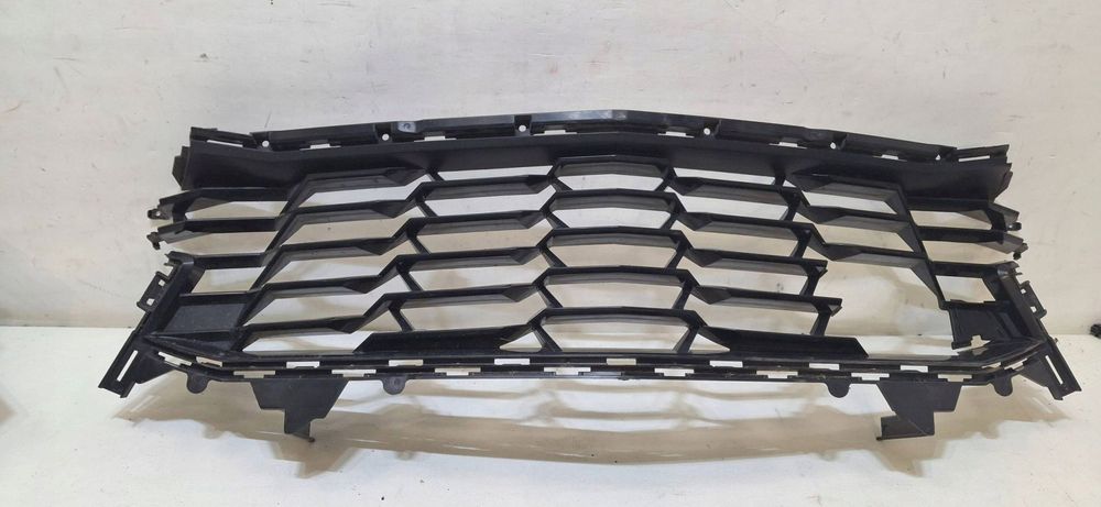 kratka zderzaka środkowa chevrolet camaro 84524888