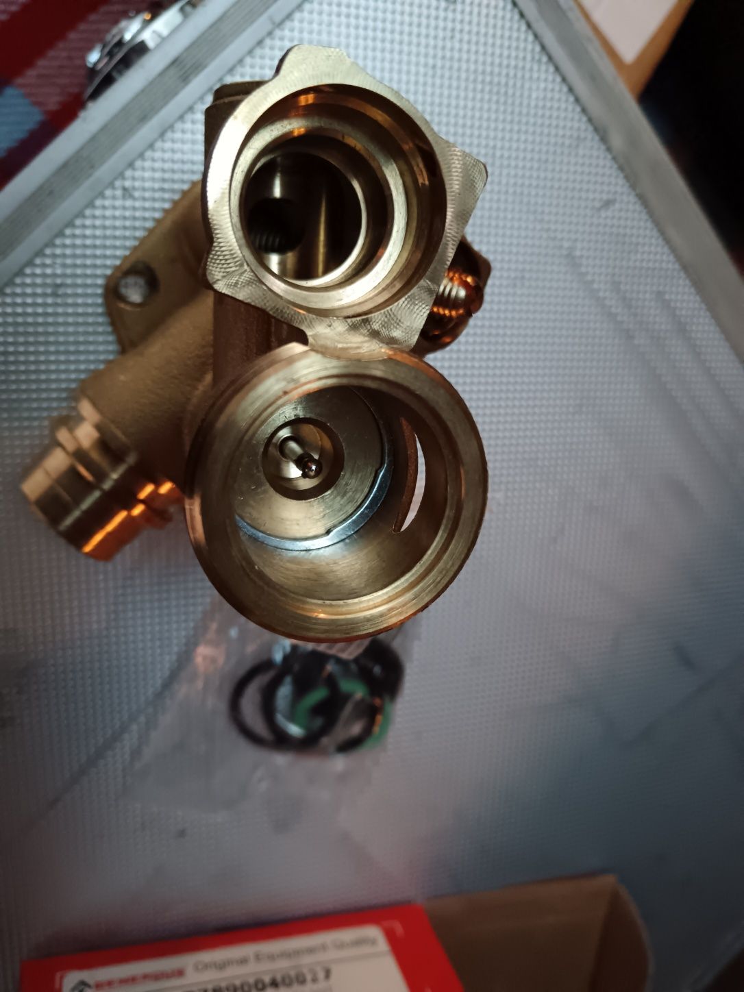 Триходовий клапан Vaillant