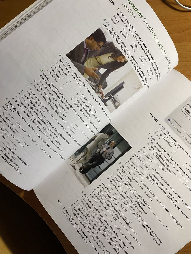 książka International Express: Intermediate: Student's Book Pack