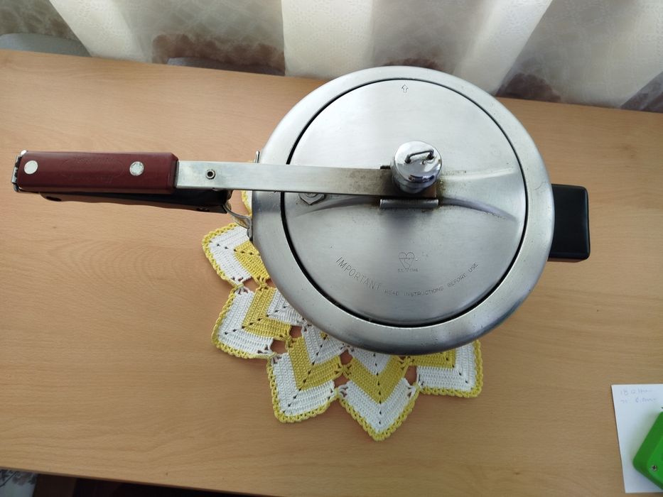 Panela de pressão Hawkins, de 6 litros