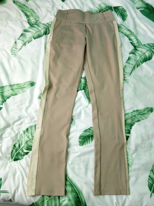 Spodnie eleganckie materiałowe dopasowane skinny skóra diamenciki