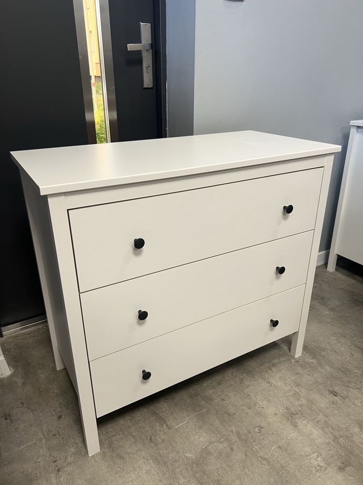 Komoda biała Ikea Koppang jak Hemnes