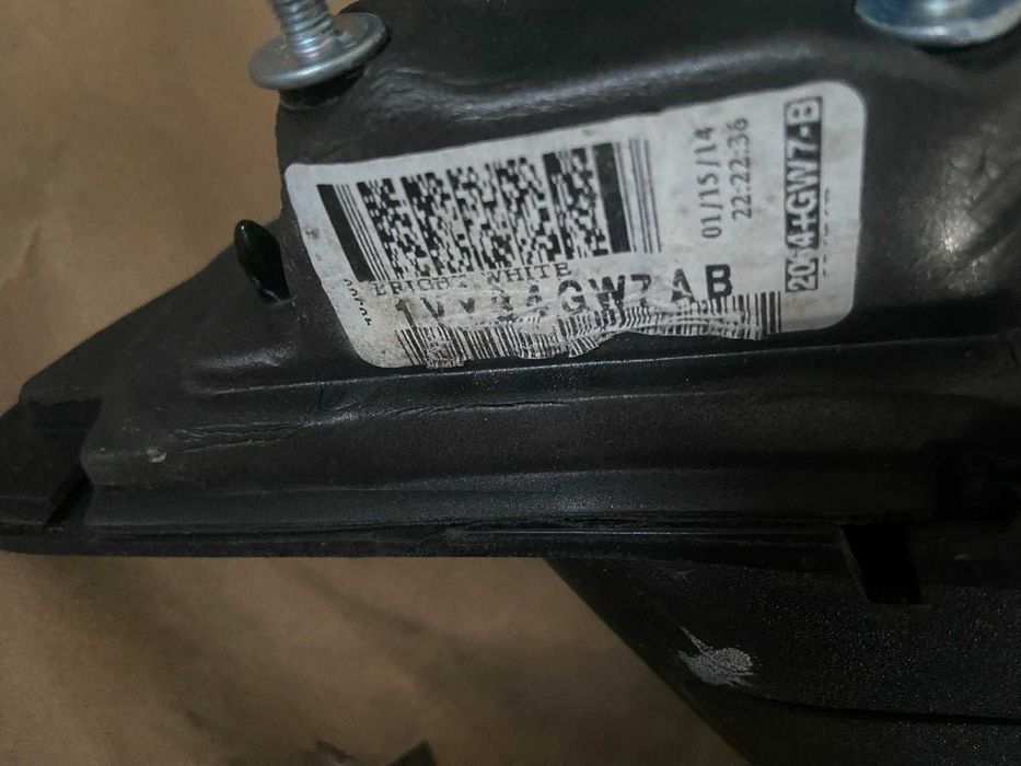 Jeep grand cherokee wk2 lift prawe lusterko obudowa przód EU