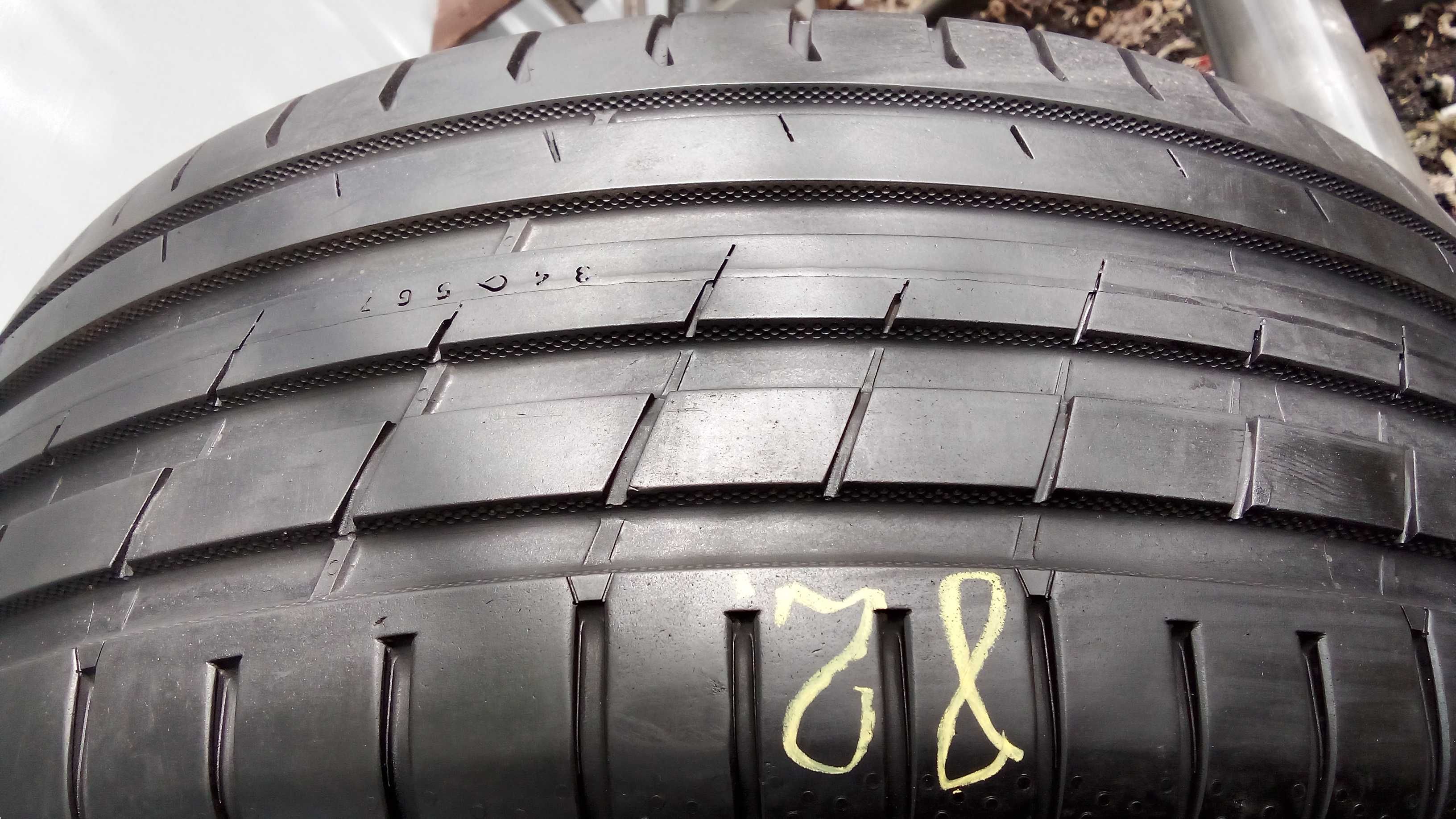 Pojedyncza Opona Letnia Nokian PowerProof 225x55x17 101Y 6,4mm