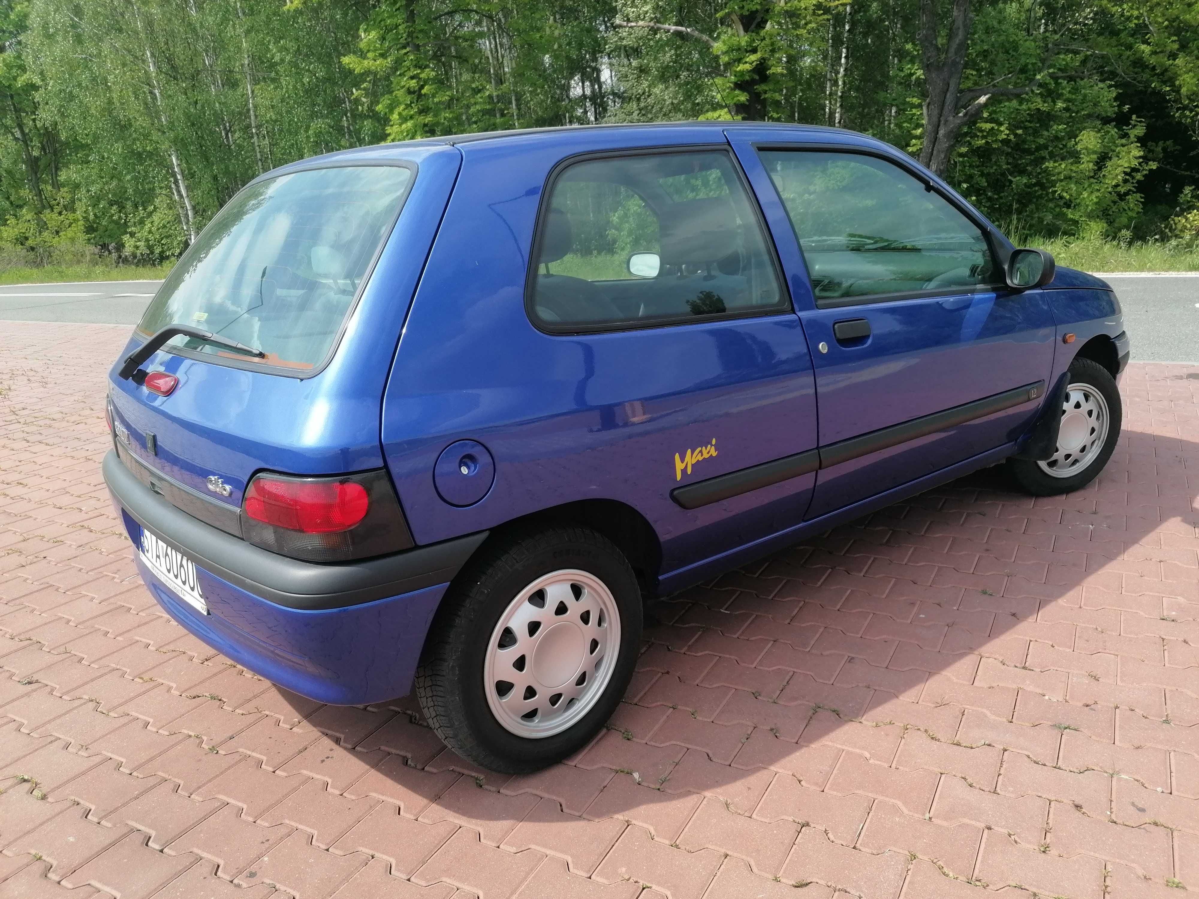Renault Clio   33 tys km przebiegu