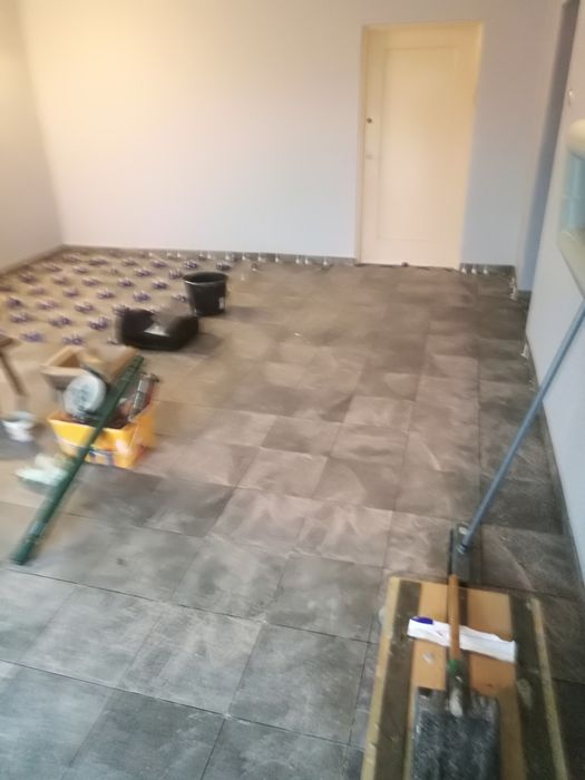 prace remontowe (wykonczenówka)