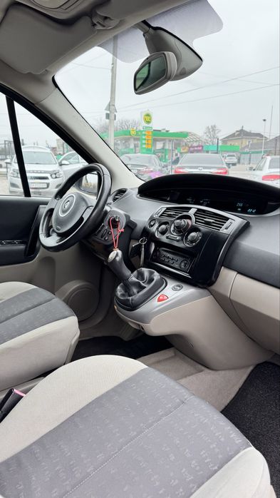 Renault Scenic Рено Сценік II 2003 р 1,6 бенз 5МКПП