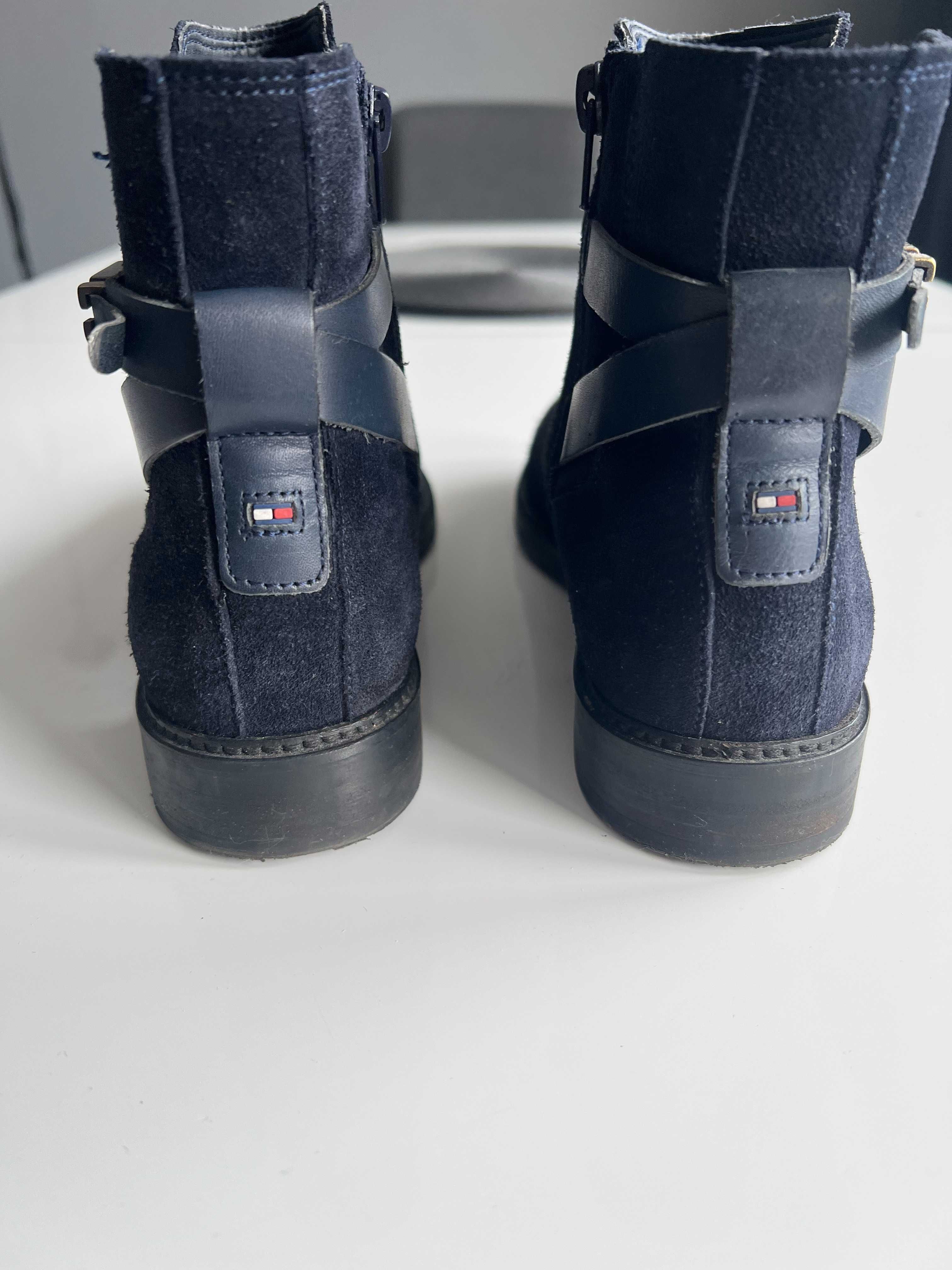 Botki damskie Tommy Hilfiger rozmiar 38. Jak nowe.