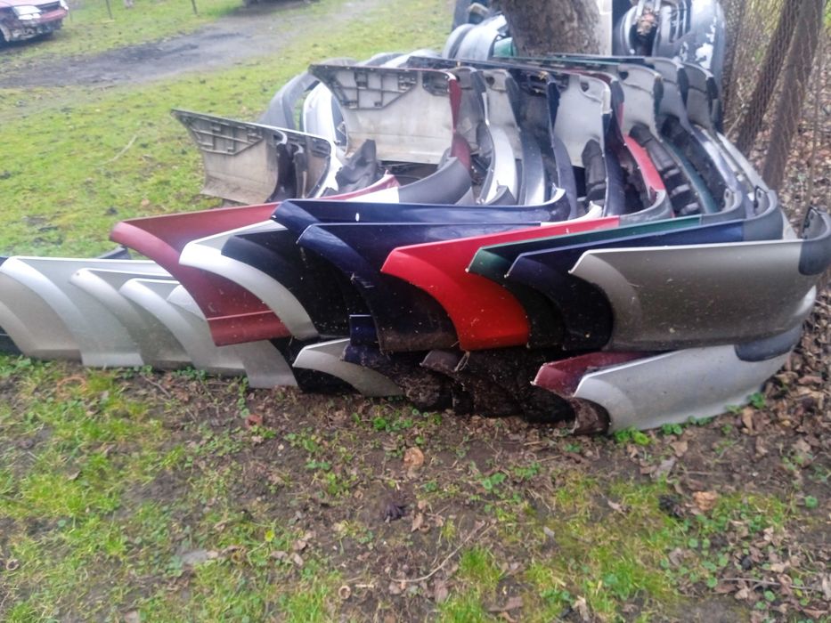 Бампер задній Opel Vectra A B