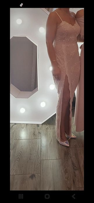 Piękna sukienka Loola rozm L