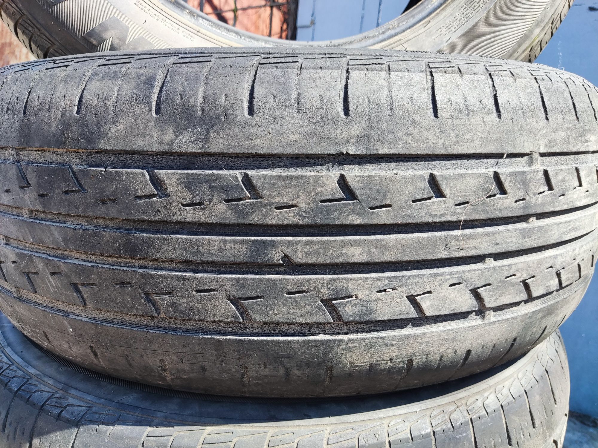 Летние шины 265/65 R18  Nexen Roadian 542