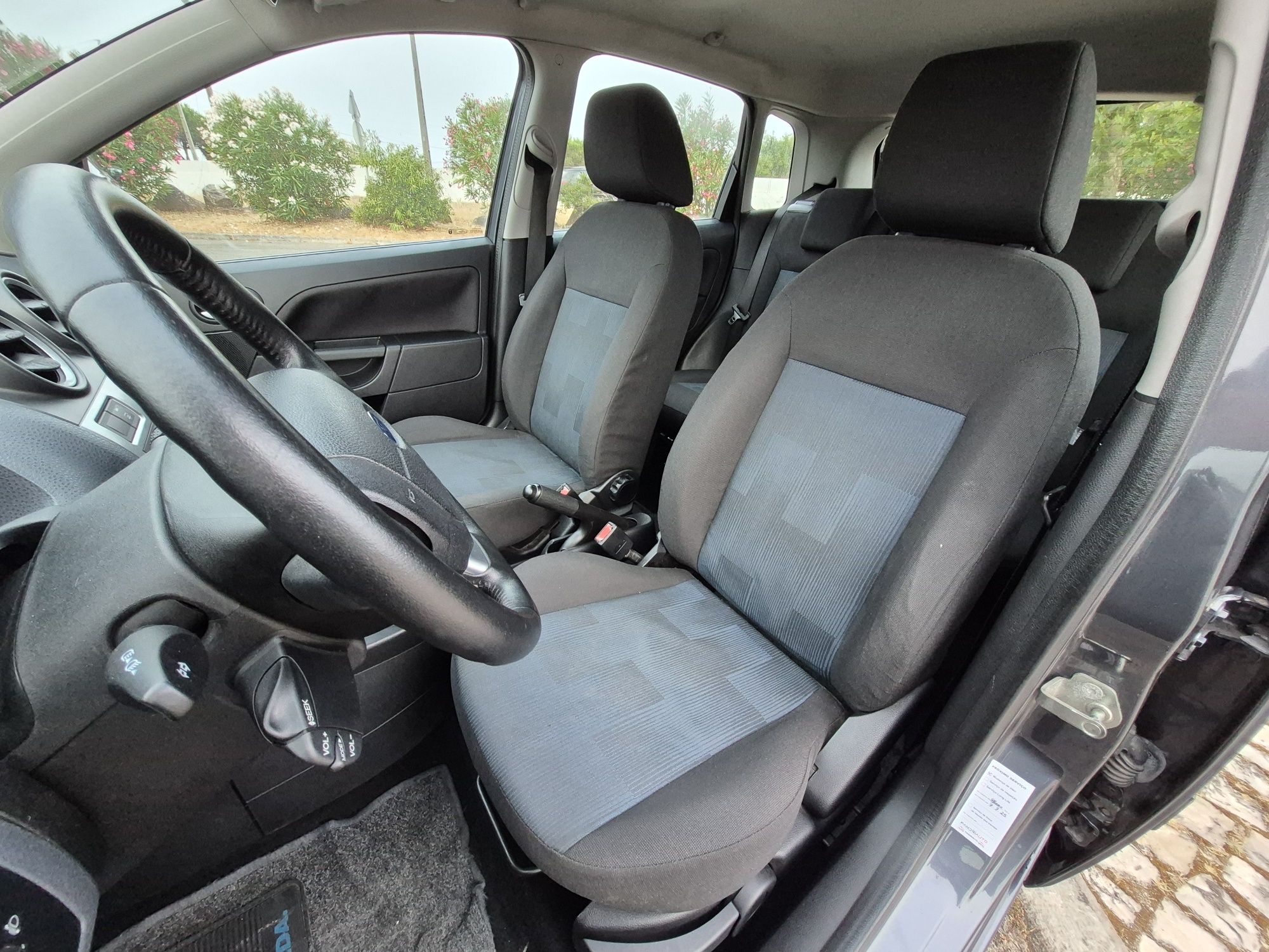 Ford Fiesta - 80.000KM | GARANTIA