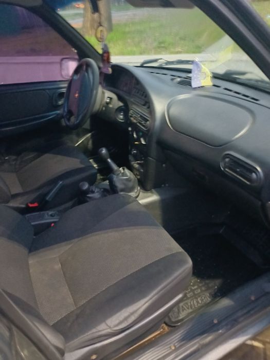 Подам авто ніва шевроле