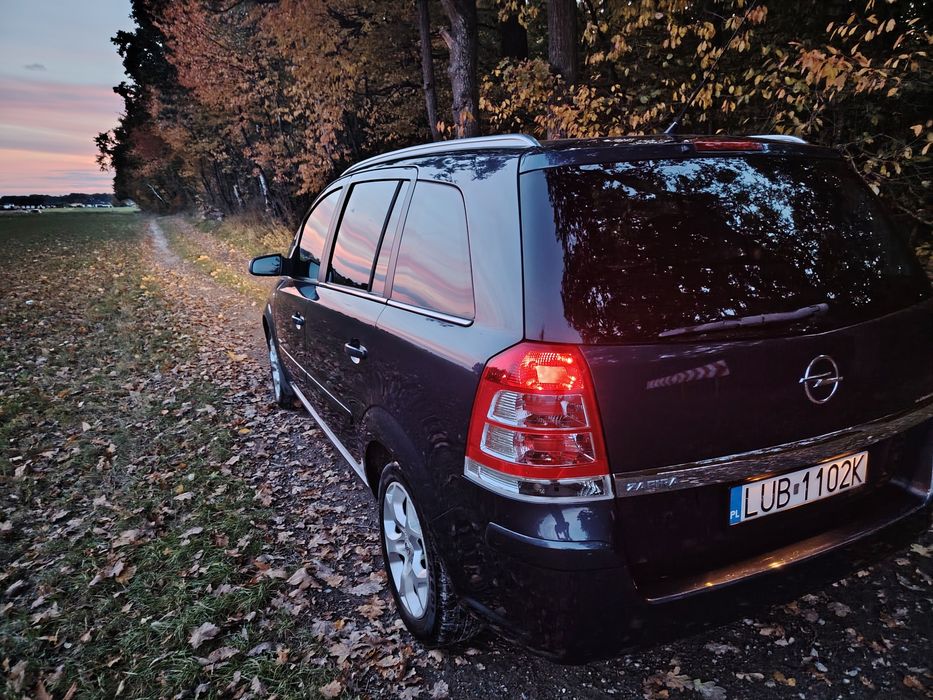 Opel. Zafira B 1.8lpg 2008