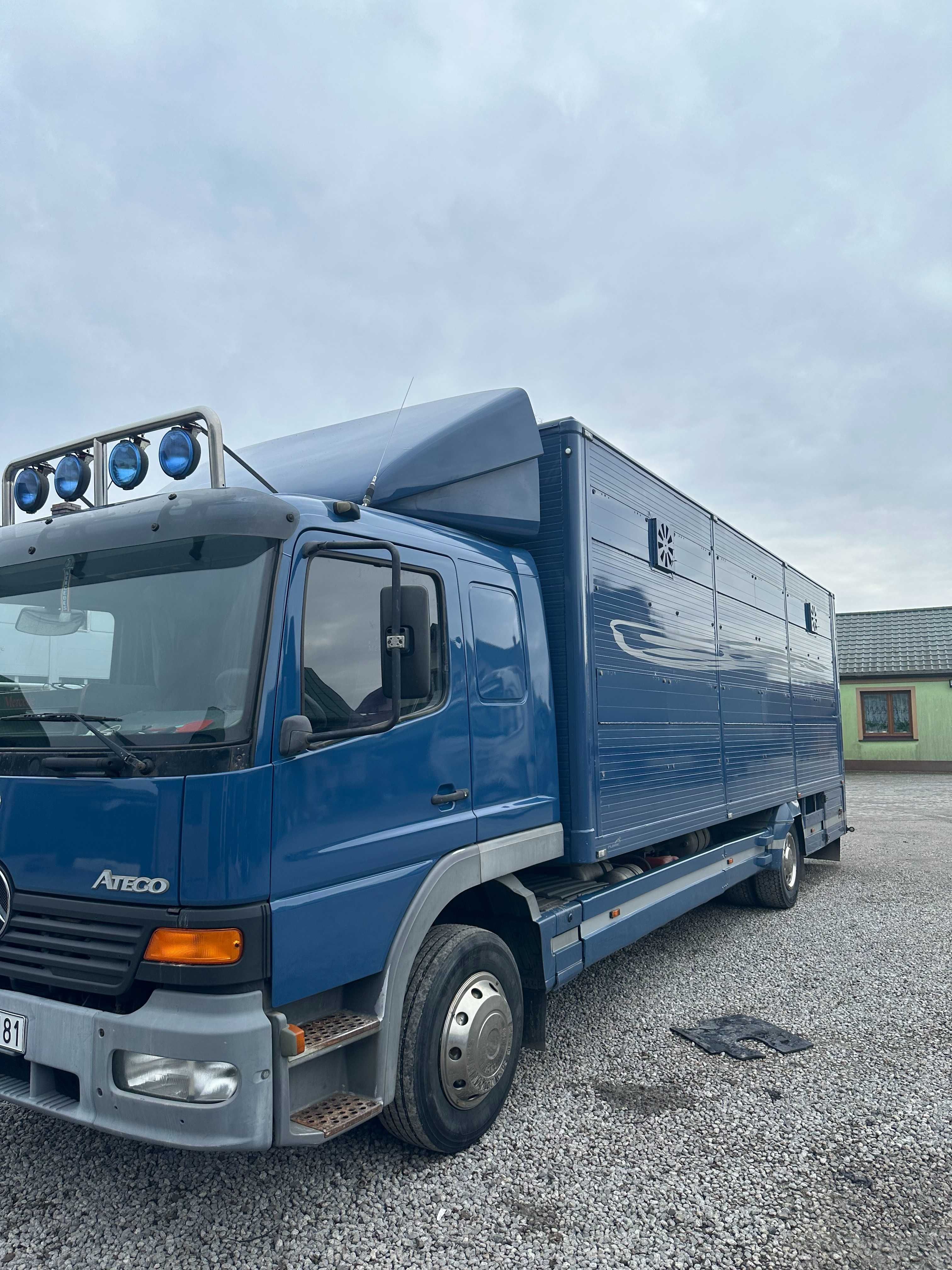 Mercedes ATEGO 1224 zabudowa PLAVAC do żywca/do przewozu zwierząt
