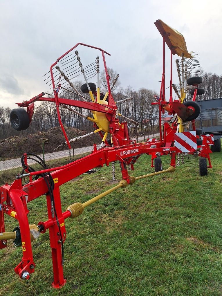 Zgrabiarka dwukaruzelowa Pottinger Class Stan bdb