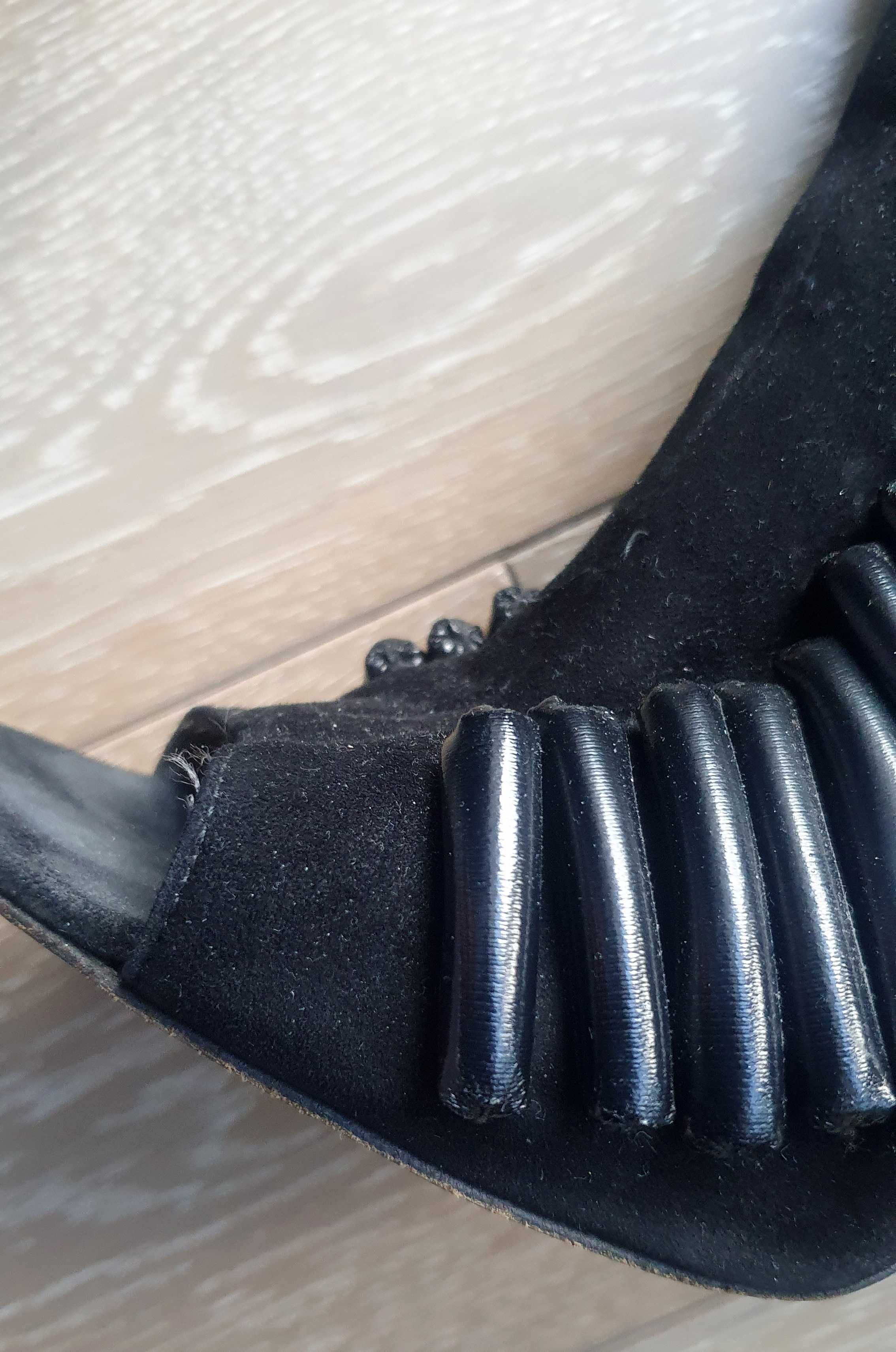 Buty z pokazu mody ETRO