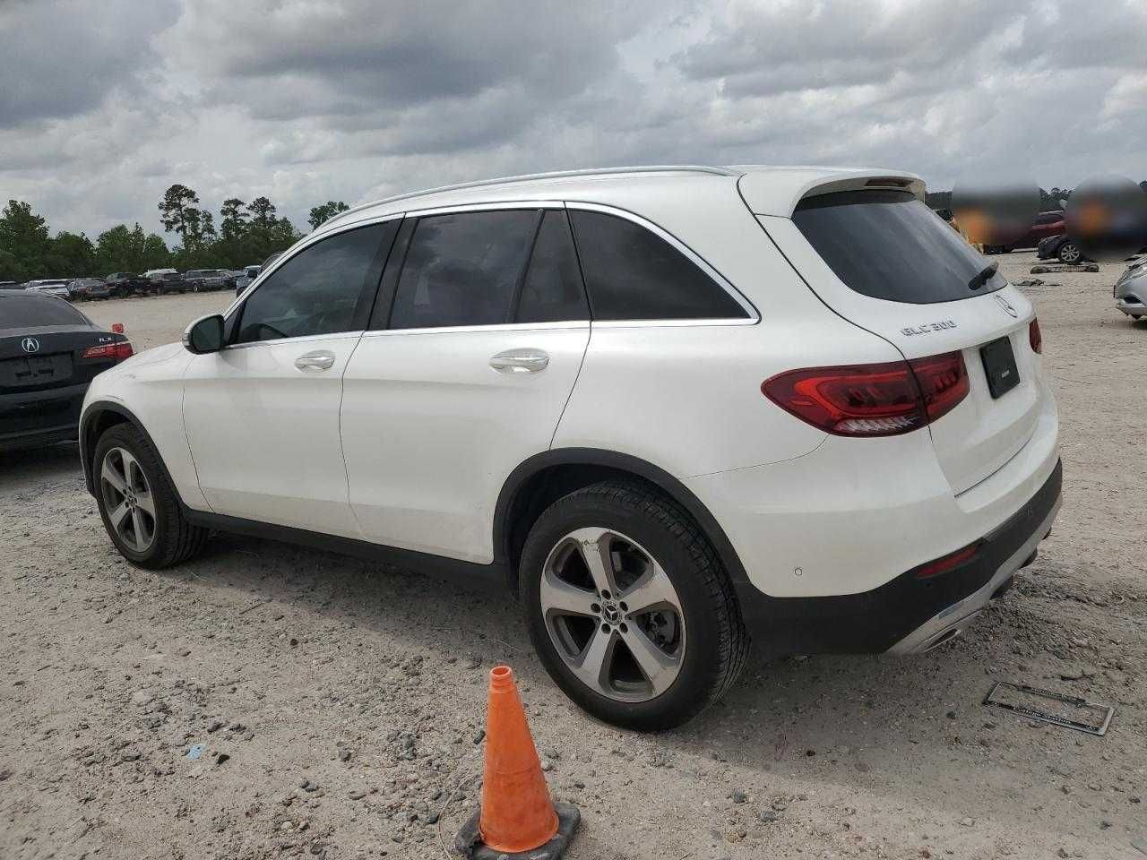 Mercedes-Benz GLC-Class 2022