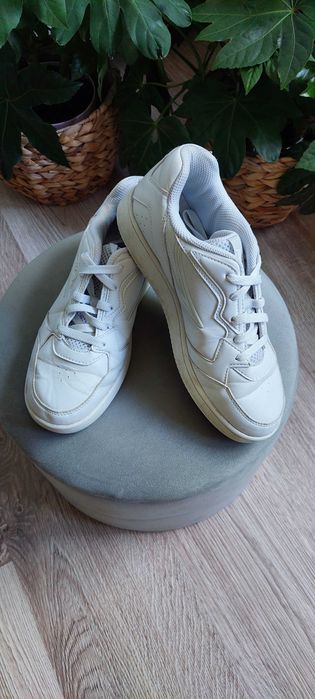 Buty białe snakersy Fila r.39 lato wiosna jesień modne