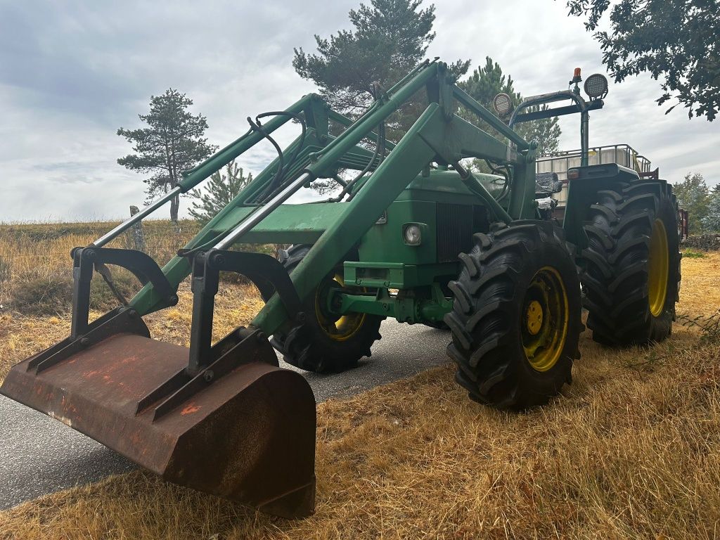 Trator para venda ou troca por trator 4x4 com 60 ou70cv