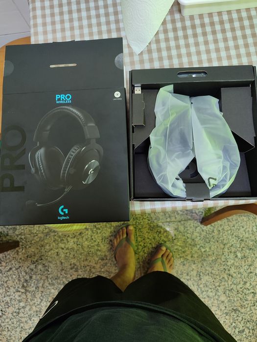 Vendo Logitech PRO X Wireless novo