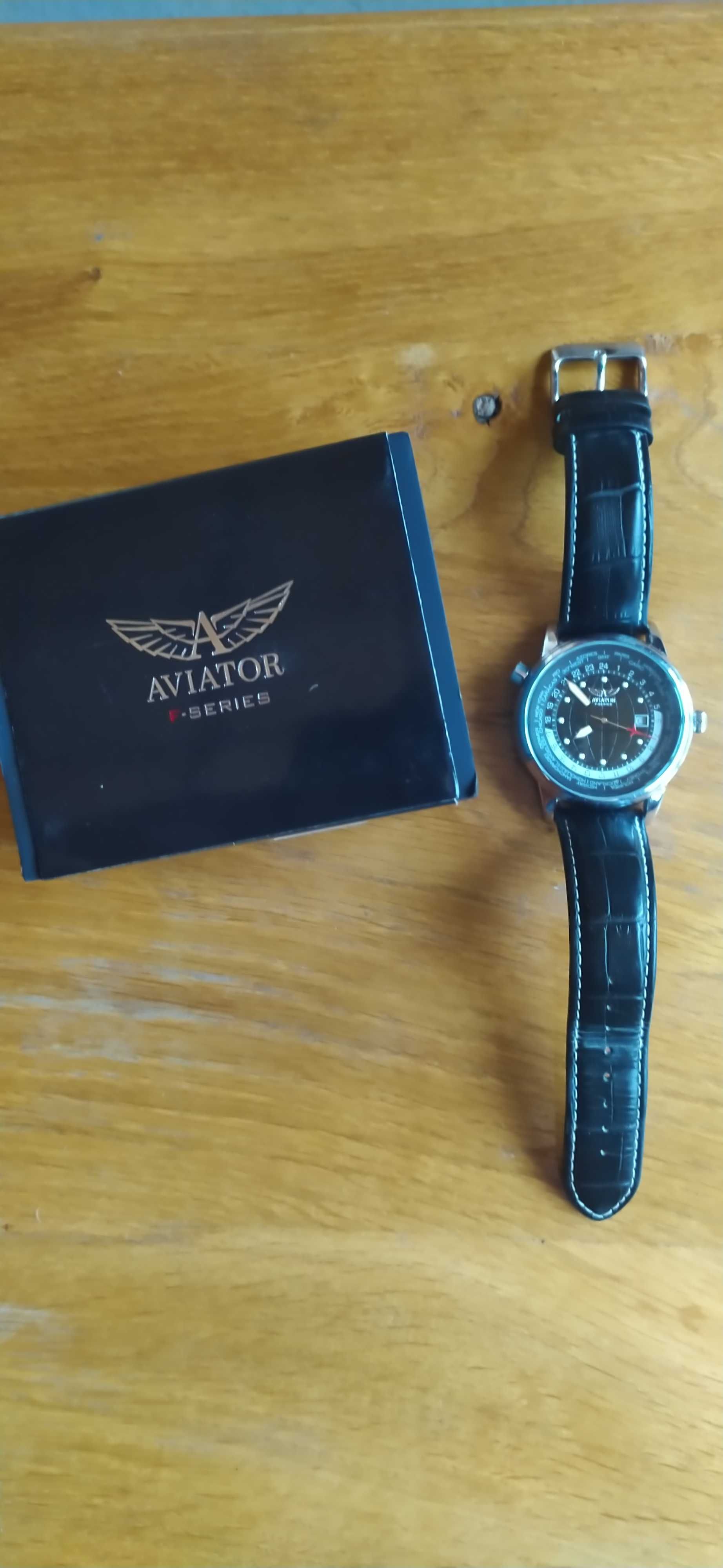 Zegarek Aviator F-series
