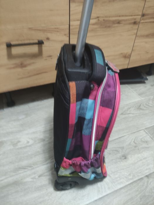 Рюкзак на колесах.В хорошому стані.