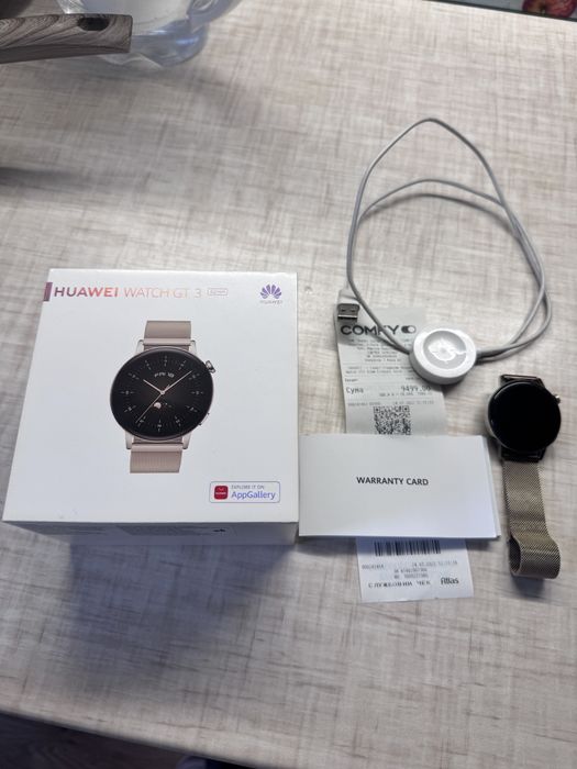Huawei watch GT3 gold