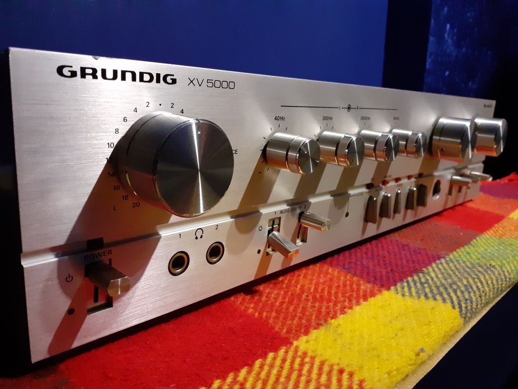 Grundig XV 5000  Rewelacyjny analogowy przedwzmacniacz PO SERWISIE