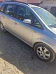 Opel Zafira 1.8 siedmioosobowy.